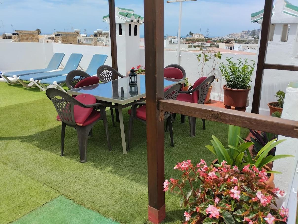 فيلا Casa Con Terraza Privada نيرخا المظهر الخارجي الصورة